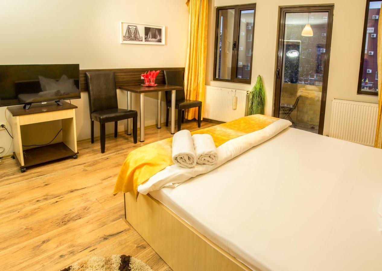 Hotel Eos Bukares Bagian luar foto